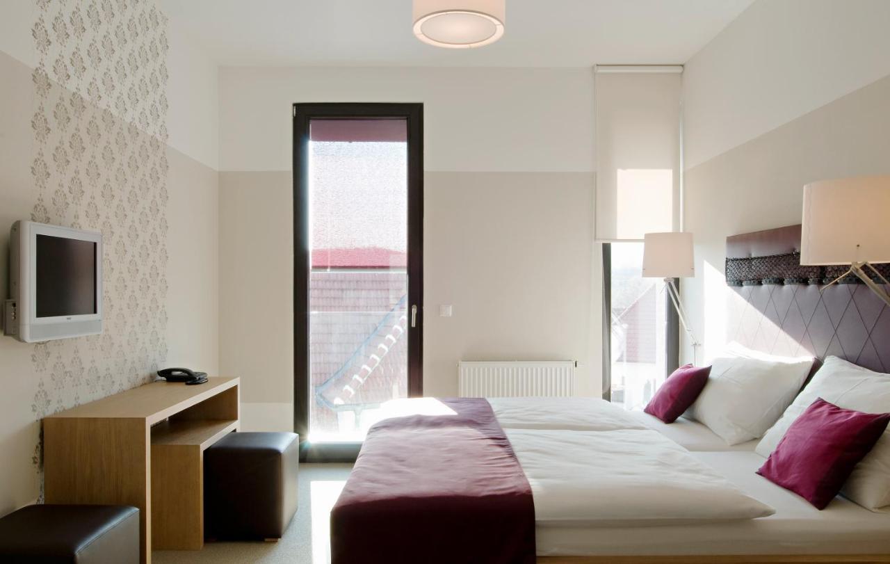 Hotel Zur Schonenburg Schönberg am Kamp Kamer foto